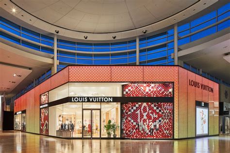 louis vuitton consignment store